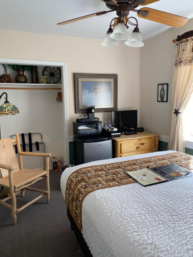 The Bent Elbow Hotel Silverton Esterno foto